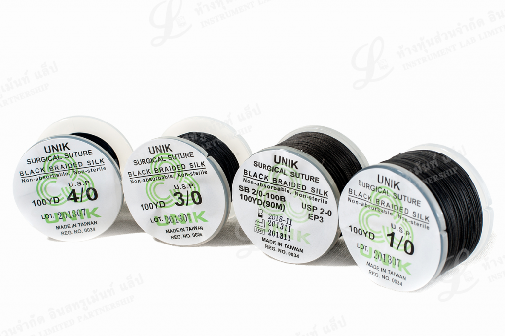 ไหมม้วน Black Braided Silk UNIK